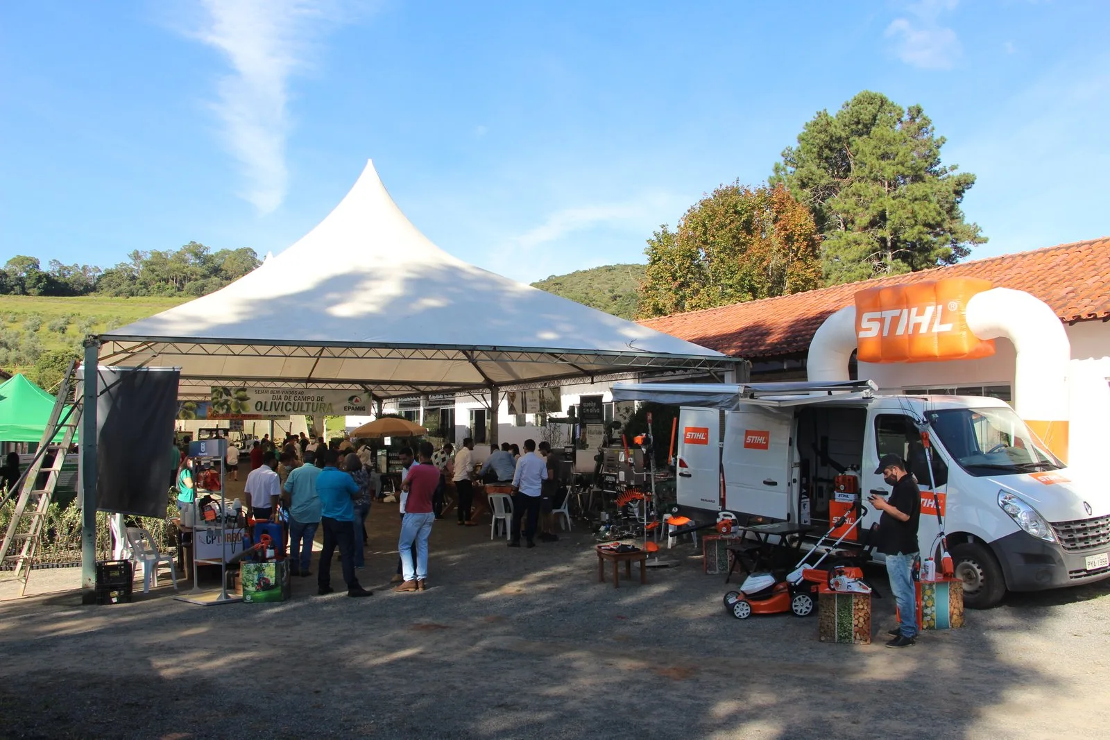 Mostra tecnológica apresenta equipamentos e insumos para a olivicultura durante etapa presencial do Azeitech 2 IMG 1162